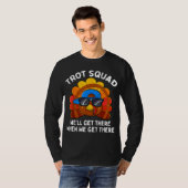 Turks Trot Squad Funny Thanksgiving met Costu T-shirt (Voorkant volledig)