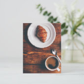 Turkse koffie en verse croissant briefkaart (Staand voorkant)