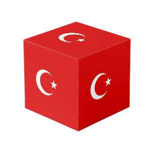 Turkse vlag kubus