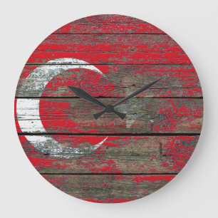Turkse vlag op het effect van ruw houten plank grote klok