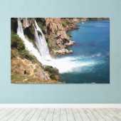 Turkse waterval Duden met Middellandse zee Canvas Afdruk (Insitu (Houten vloer))