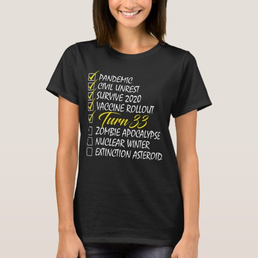 Turn 33 checklist verjaardag t-shirt (Voorkant)