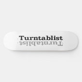 Turntablist ʇ sılqɐ ʇ uɹ ⊥ skateboard (Horizontaal)