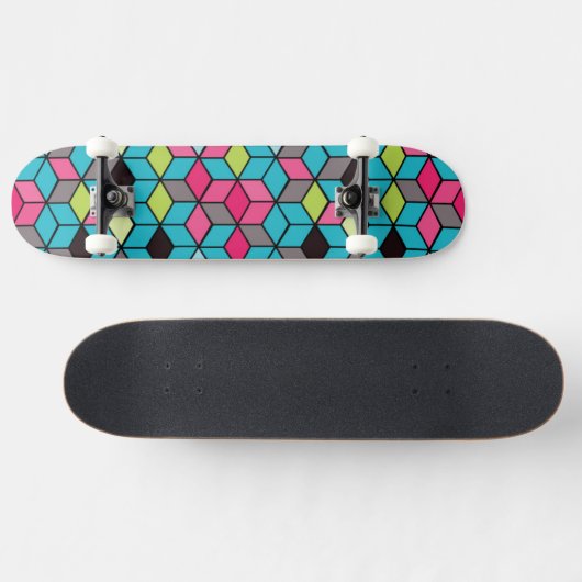 Turqouise- en roze-kubuspatroon persoonlijk skateboard (Horizontaal)