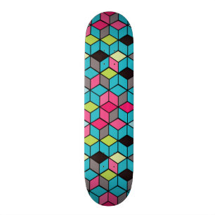 Turqouise- en roze-kubuspatroon persoonlijk skateboard