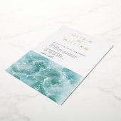 Turquoise Blauwgroen Waves Strand Bruiloft Folie U Folie Uitnodiging (Gedraaid)