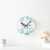 Turquoise blue wedding couple name date flstylish  ronde klok (Huis)