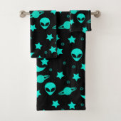 Turquoise buitenaards patroon met sterren en manen bad handdoek (Insitu)