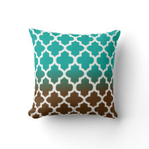 Turquoise en Brown Blend Quatrefoil Pattern