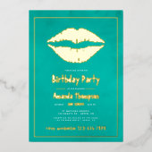 Turquoise en Gold Birthday Kiss Lips Folie Uitnodiging (Voorkant)