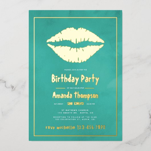 Turquoise en Gold Birthday Kiss Lips Folie Uitnodiging (Voorkant)