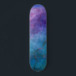 Turquoise en groene elegante lotusbloem persoonlijk skateboard<br><div class="desc">Turquoise,  Aqua Blue en Green Elegant Lotus Folie Patroon. Dit bloemmotief staat symbool voor het spirituele boeddhisme.</div>