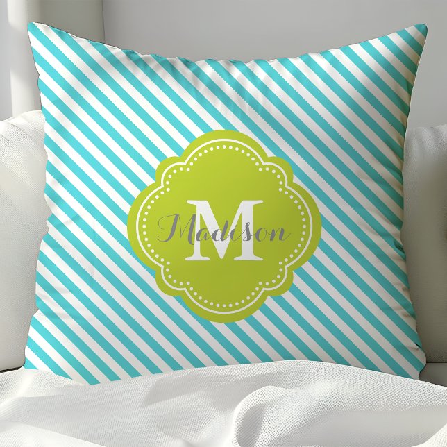Turquoise en groene gestreepte monogram kussen (Creator heeft geüpload)