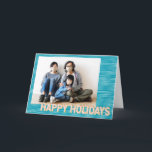 Turquoise en roze linnen Moderne Persoonlijke foto Feestdagen Kaart<br><div class="desc">Zeg Prettige feestdagen in stijl met deze leuke en trendy gepersonaliseerde fotokaart,  met een gestripte turquoise blauwe achtergrond en wazige roze typografie.</div>