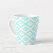 Turquoise en wit diamantpatroon latte mok (Linkerhoek)