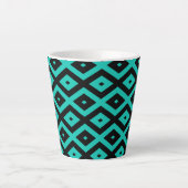 Turquoise en zwart diamantpatroon latte mok (Voorkant)