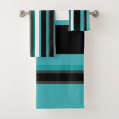 Turquoise en zwarte Stripes Bad Handdoek (Insitu)
