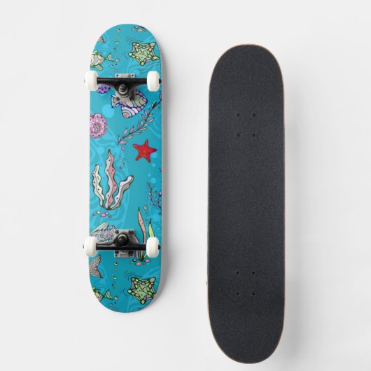 Turquoise Fish Pattern Skateboard (Voorkant)