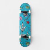 Turquoise Fish Pattern Skateboard (Voorkant)