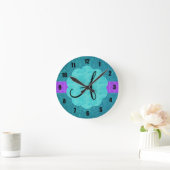 Turquoise glitter monogram ronde klok (Huis)