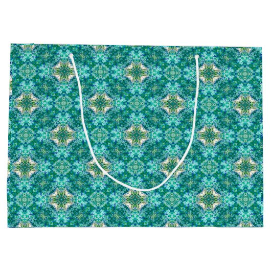 Turquoise Kaleidoscope Pattern Gift Bag Groot Cadeauzakje (Achterkant)
