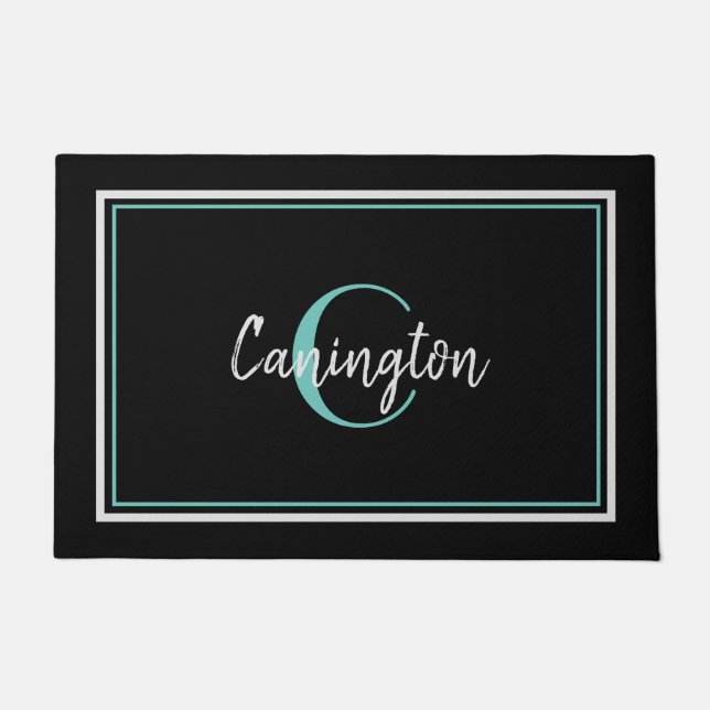 Turquoise Monogram en Familienaam New Home Black Deurmat (Voorkant)