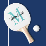 Turquoise Monogram en naam op maat Tafeltennisbatje<br><div class="desc">De gedrukte douane pingelt pongpeddel die met jouw naam en monogram of andere douanetekst wordt gepersonaliseerd. Klik aanpassen het om doopvonten en kleuren uit te geven of uw eigen tekst en afbeeldingen toe te voegen om unieke één van een soortgift te creëer.</div>