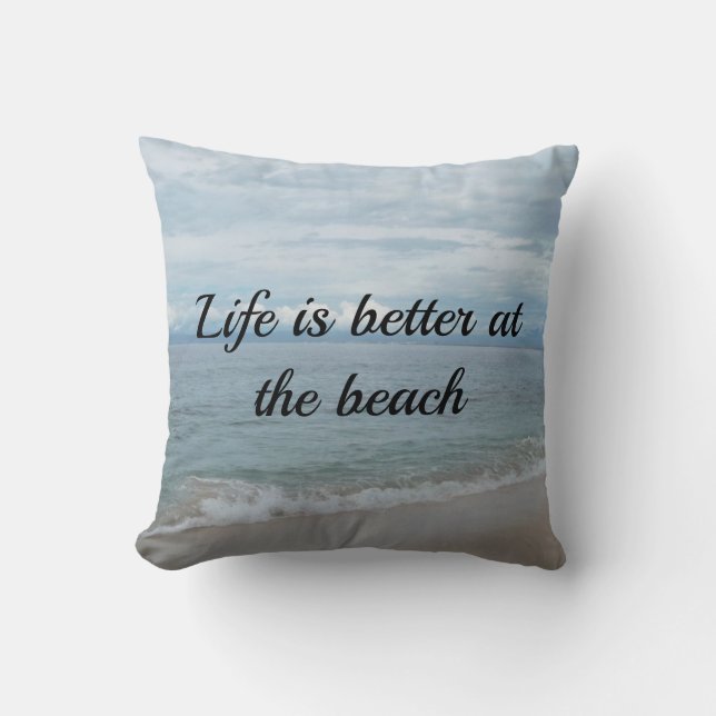 Turquoise oceaan, zandstrand met tekst kussen (Voorkant)