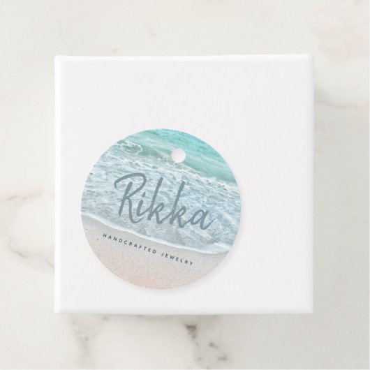 Turquoise Ocean Sandy Beach Handgemaakte Sieraden Bedankjes Labels (In situ)
