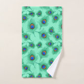 Turquoise Peacock Feathers on Light Aqua Bad Handdoek (Handdoek)