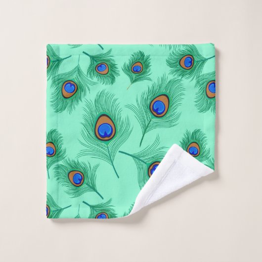 Turquoise Peacock Feathers on Light Aqua Bad Handdoek (Wasdoekje)