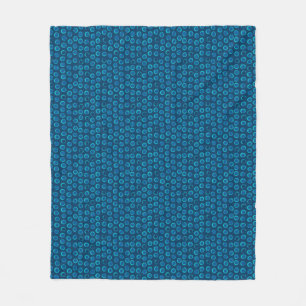 Turquoise Rings Blue Stippen Pattern Fleece Blanke