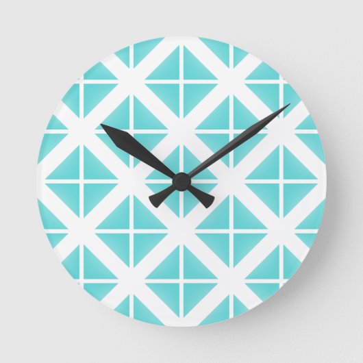 Turquoise Trendy Triangle Pattern Ronde Klok (Voorkant)