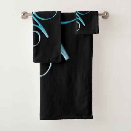 Turquoise Unconditional Love Bad Handdoek (Insitu)