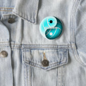 turquoise volleyball yin yang gepersonaliseerd ronde button 5,7 cm (In situ)