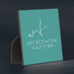 Turquoise Wifi Wachtwoord Sign met Ezelvoetstuk Fotoplaat<br><div class="desc">Houd je gasten verbonden met dit stijlvolle turquoise WiFi-wachtwoordbord. De grote witte tekst op de turquoise achtergrond is gemakkelijk te lezen en past bij elke interieurstijl. Het bordje meet 13, 3 x 13, 3 cm en heeft een standaard, waardoor het perfect is om op een bureau, plank of tafel te...</div>