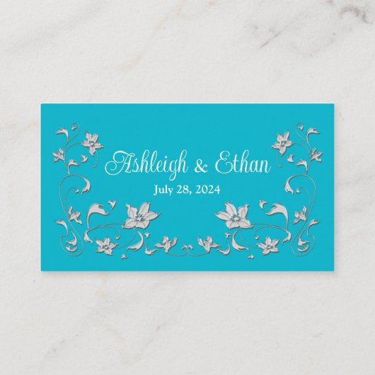 Turquoise, wit, zilveren liefdesharten bruiloft plaatskaartje (Achterkant)