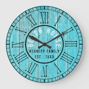 Turquoise Wood Beach House Black Roman Numeral Grote Klok