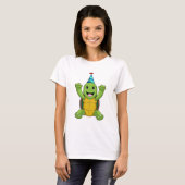 Turtle at Birthday with Party hat T-shirt (Voorkant volledig)