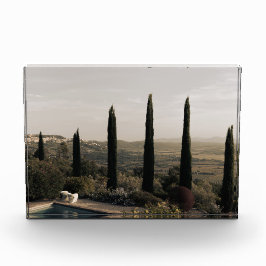 Tuscan landscape hidden behind cypresses (2024) fotoblokken