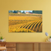 Tuscaniaans uitziende Black Walnut Inn boven de Canvas Afdruk (Insitu (Woonkamer))