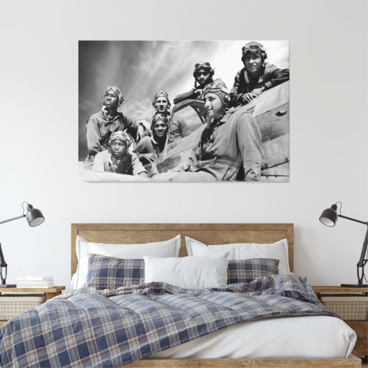 Tuskegee Airmen 1942 Canvas Afdruk (Insitu (Slaapkamer))