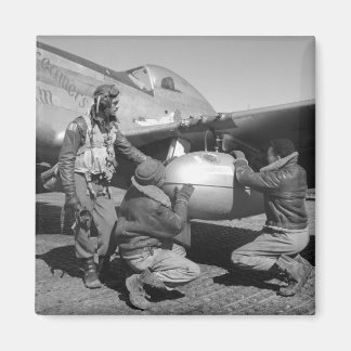 Tuskegee Airmen, 1945 Magneet