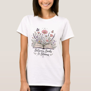 Tussen boeken en bloesems boek liefhebber lezer t-shirt