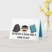 Tussen een rots en een Wenskaart op een harde plaa Kaart (Gele Bloem)