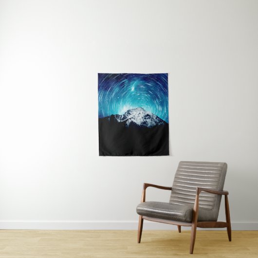 Tussen het melkwegstelsel en de berg wandkleed (In situ)