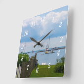 Tussen huizen wandklok (Hoek)