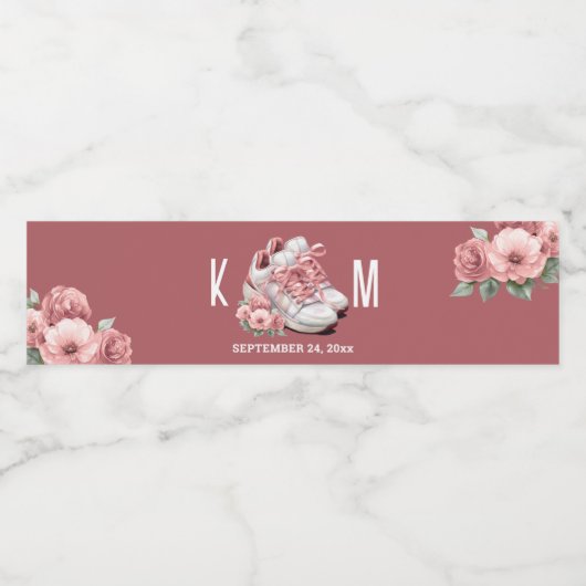 Tussenloper met initiaal Bloemige sneakers Bruidsm Waterfles Etiket (Enkel label)