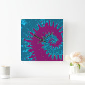 Tuurquoise en Maroon Spiraal Tie Dye Klok (Huis)