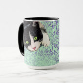 Tuxedo Cat & Black Cat op Damask Print Mok (Voorkant links)